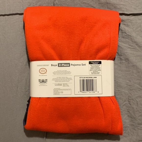 🚘 MarioKart 2-piece pajama set. Size 10/12 - Picture 3 of 5